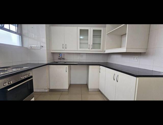1 BEDROOM PROPERTY TO RENT IN ESSENWOOD